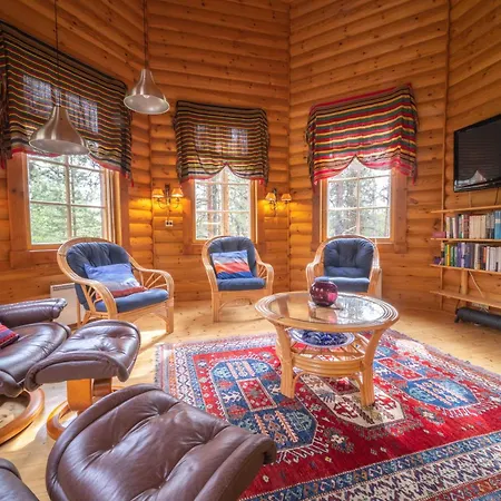 River- Luxury Lapland Villa *