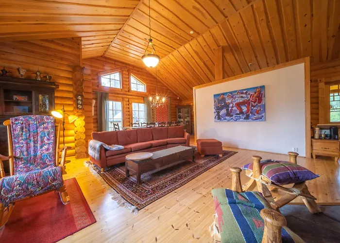 River- Luxury Lapland Villa *