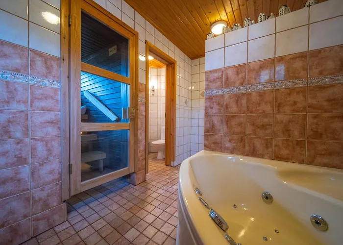 River- Luxury Lapland Villa